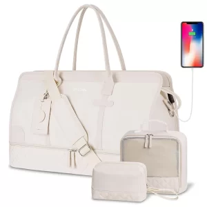 Maid of Honor Gift Ideas: Stylish Weekender Bag