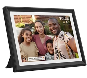 Retirement Gift Ideas for Men: Digital Photo Frame