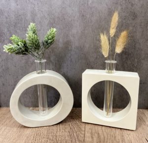 Gift Ideas for Plant Lovers: Propagation Station